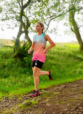 Trail Goddess Aurora Lumen Vest